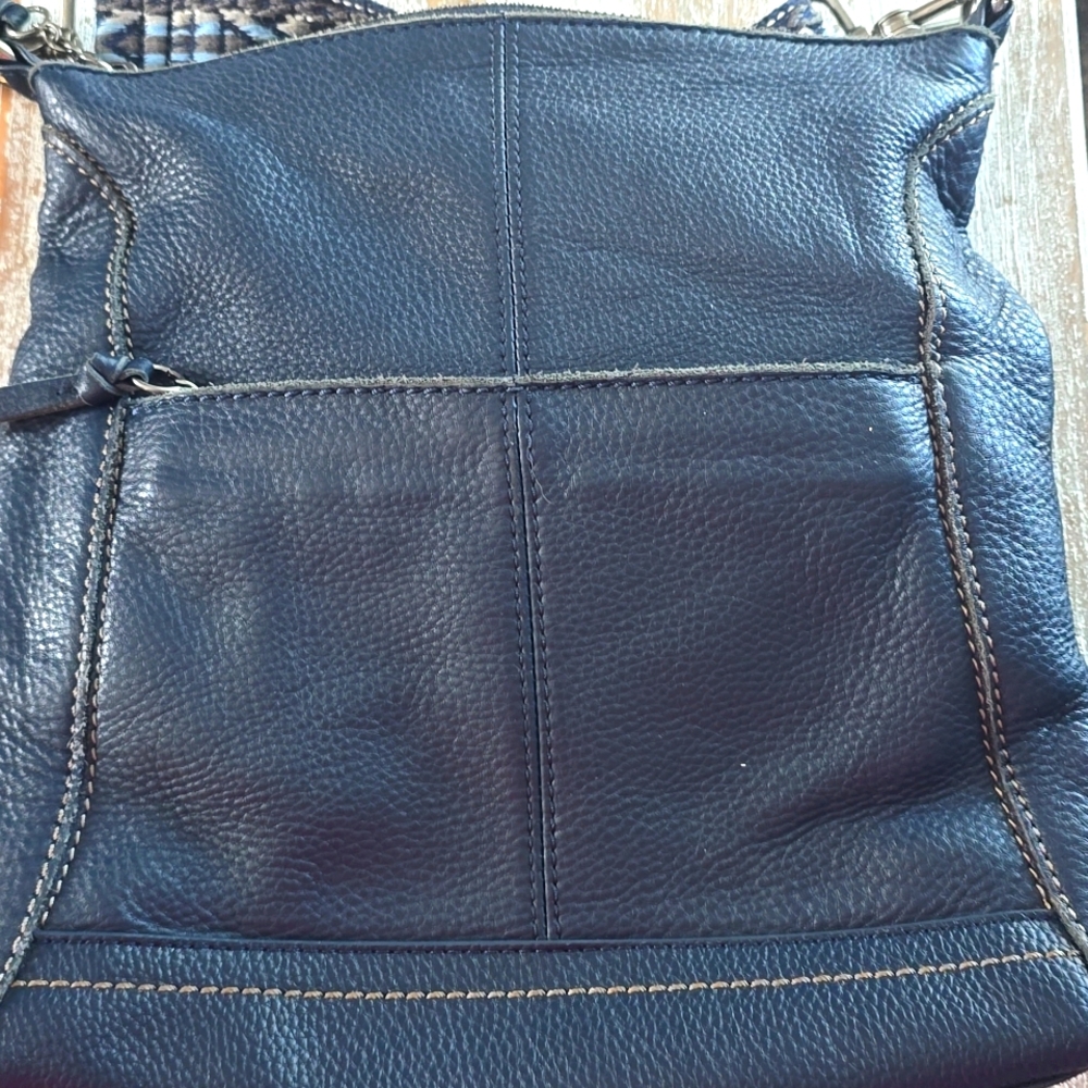 The Sak Blue Leather Crossbody  With Guitar Strap..GUC Smoke Free,Pet Friendly - Picture 2 of 7